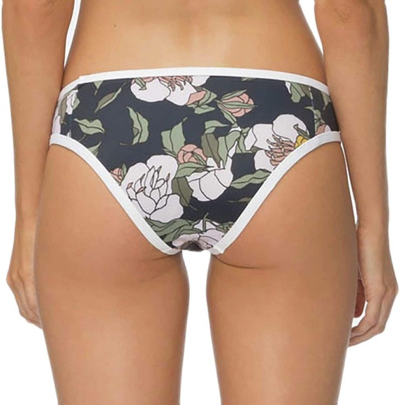 🔥Tavik Swimwear bottom only - Picture 9 of 9